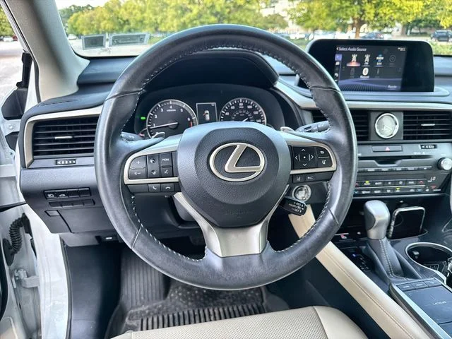 Used 2022 White Lexus 350 image 14