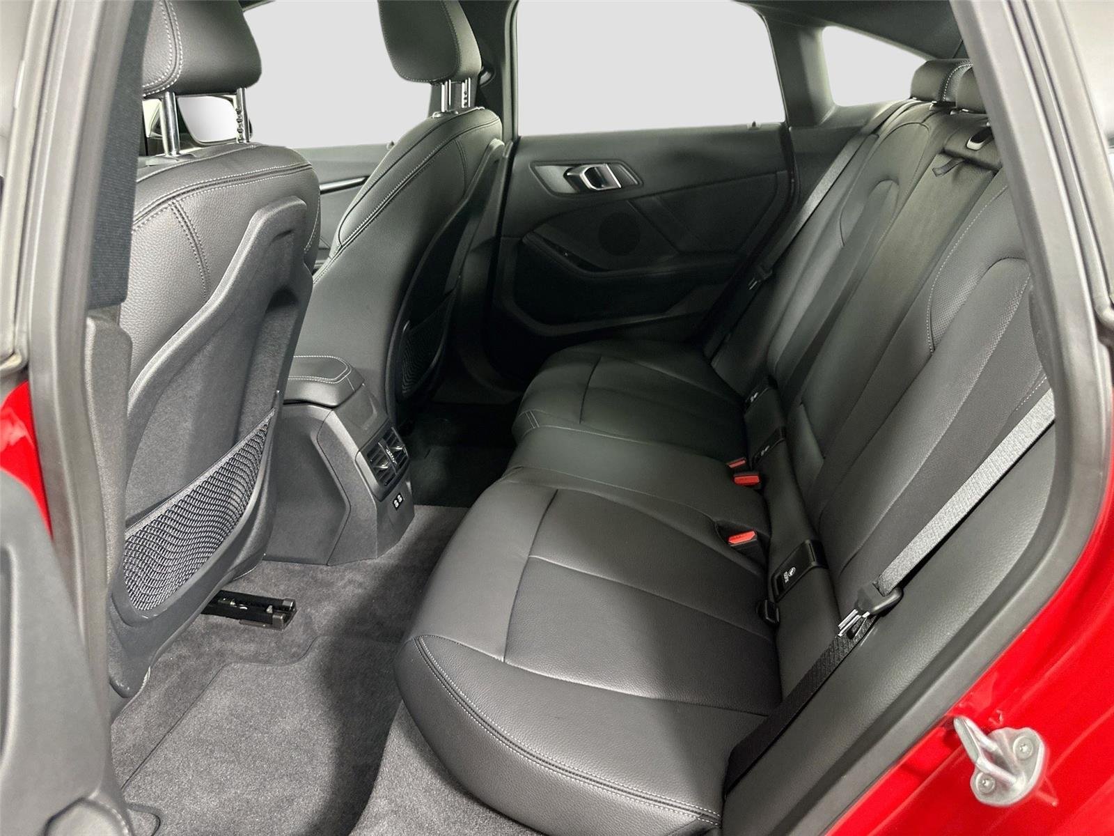 2024 BMW 2 Series M235i - Photo 23