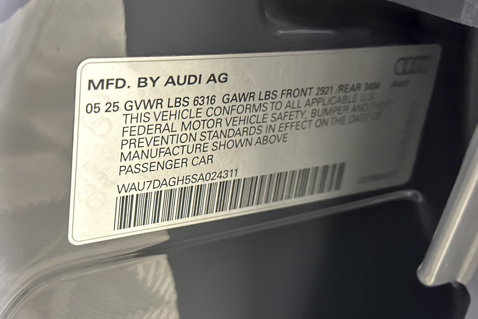 Used 2025 Magnet Gray Audi Premium quattro image 27