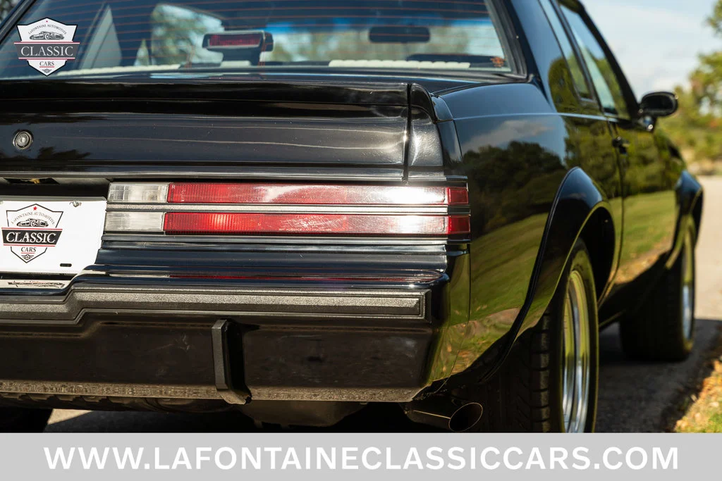 Used 1987 Black Buick GNX image 23