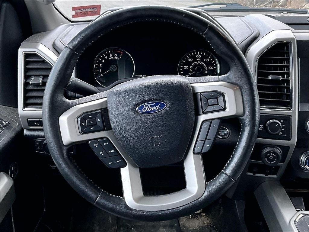 Used 2019 Agate Black Metallic Ford Lariat image 17