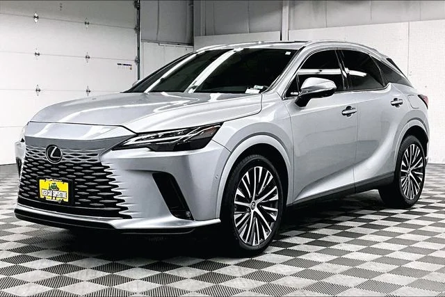 Used 2023 Iridium Lexus 350 Premium Plus image 12