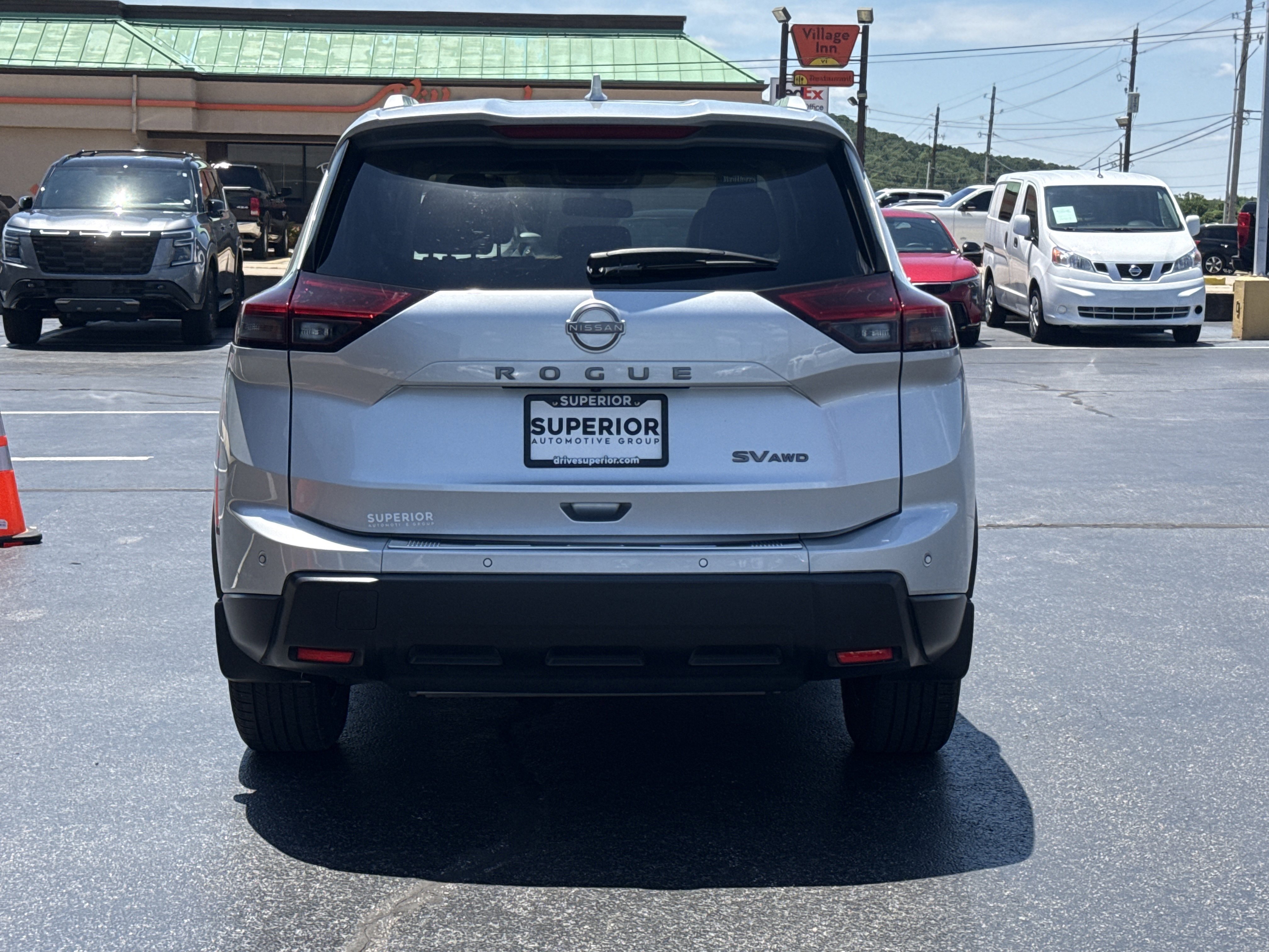 Used 2024 Brilliant Silver Metallic Nissan SV AWD image 4