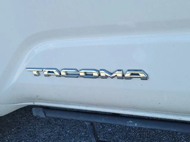 Used 2024 White Toyota SR5 image 5