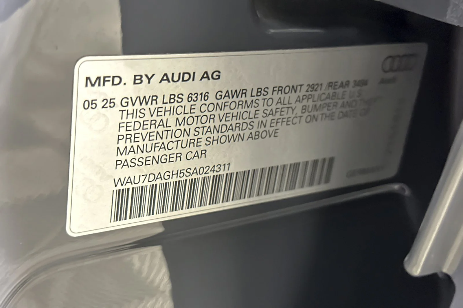 Used 2025 Magnet Gray Audi Premium quattro image 27