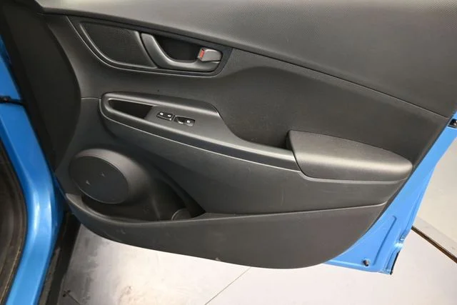 Used 2018 Blue Hyundai SEL image 13