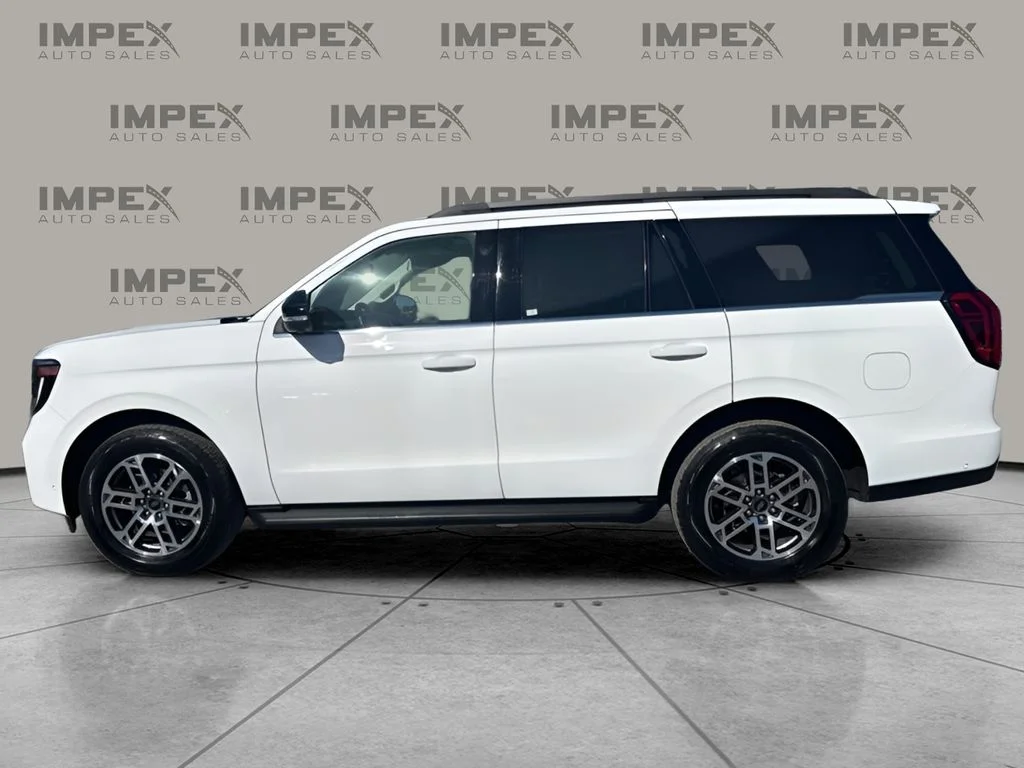 Used 2025 White Ford Active image 2
