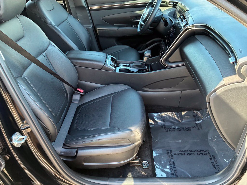 Used 2024 Black Hyundai SEL image 33