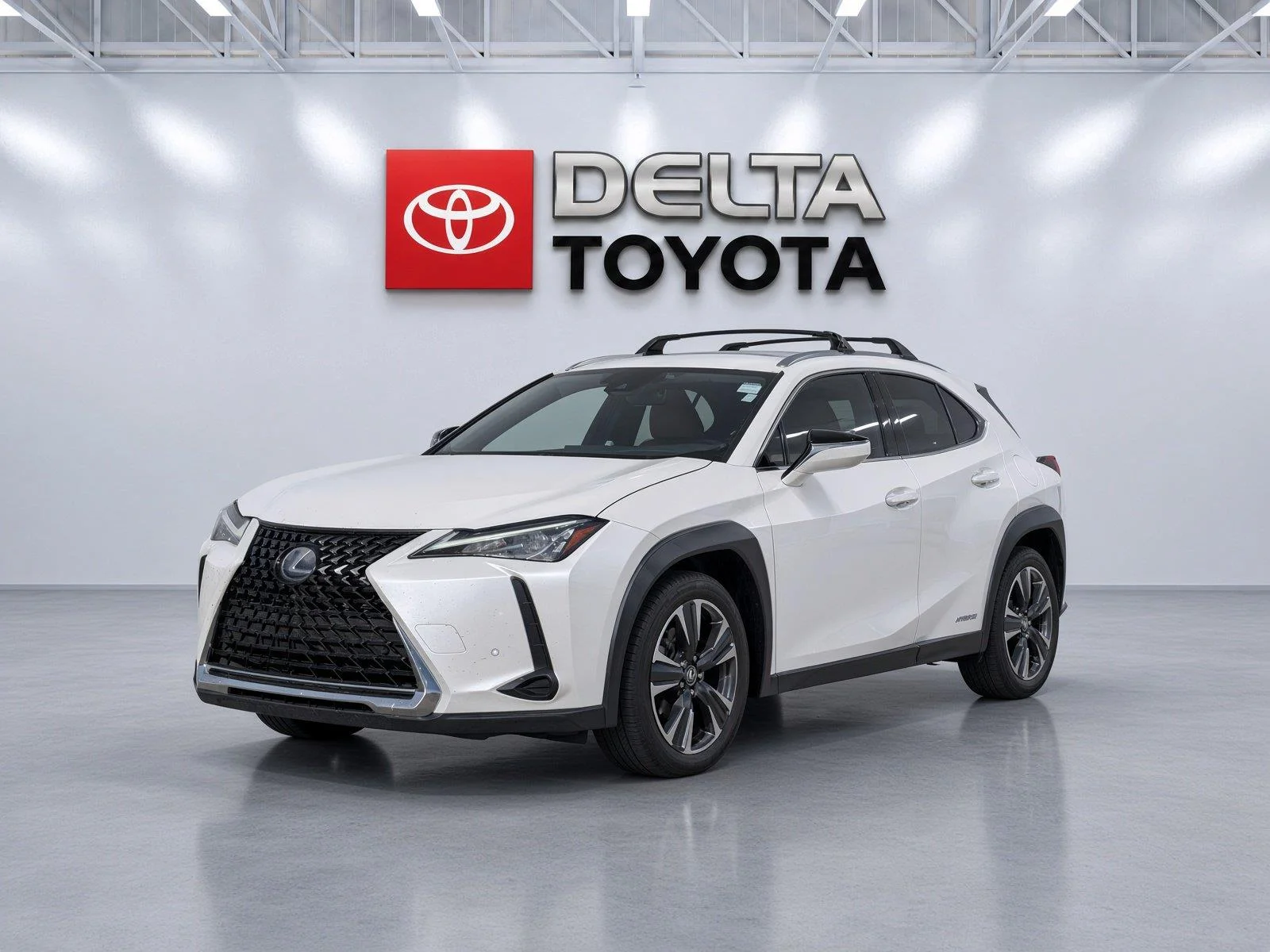 Used 2021 Eminent White Pearl Lexus UX 250h image 1