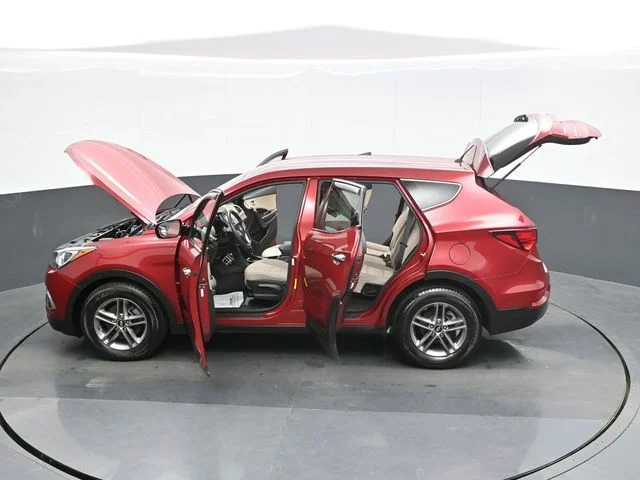 Used 2018 Red Hyundai 2.4 Base image 28