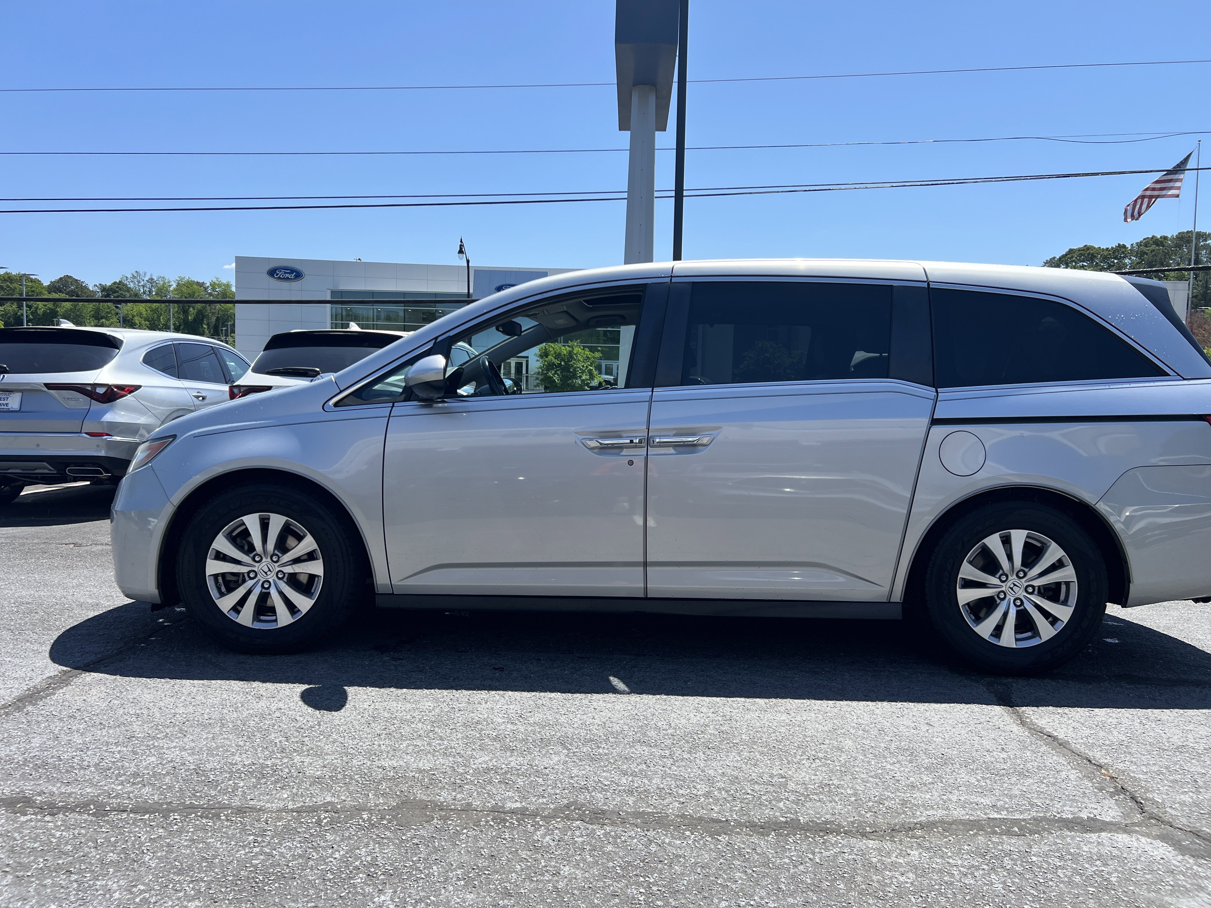 Used 2014 Honda Odyssey EX-L with VIN 5FNRL5H66EB123699 for sale in Chamblee, GA