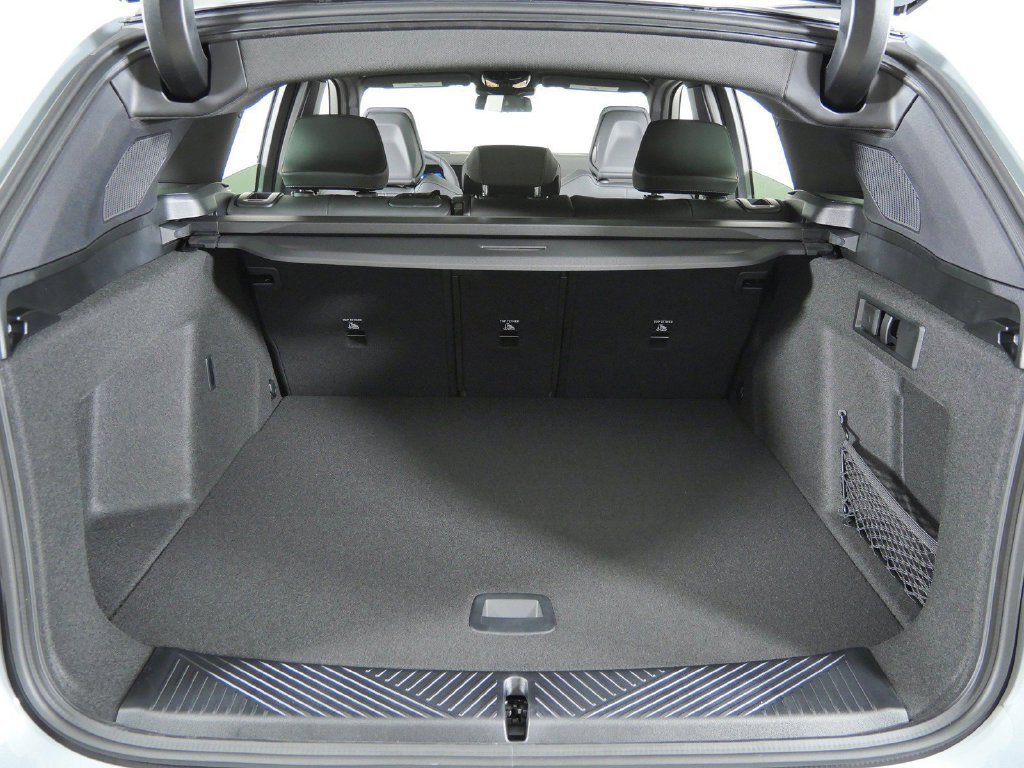 Used 2026 Brooklyn Grey Metallic BMW 30 xDrive image 29