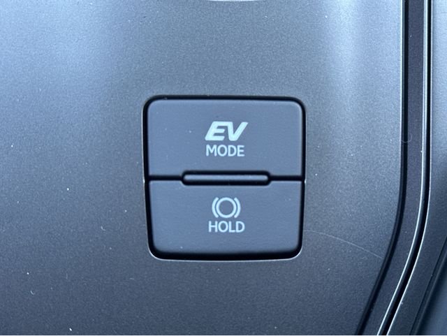 2026 Lexus UX Hybrid 300h - Photo 31