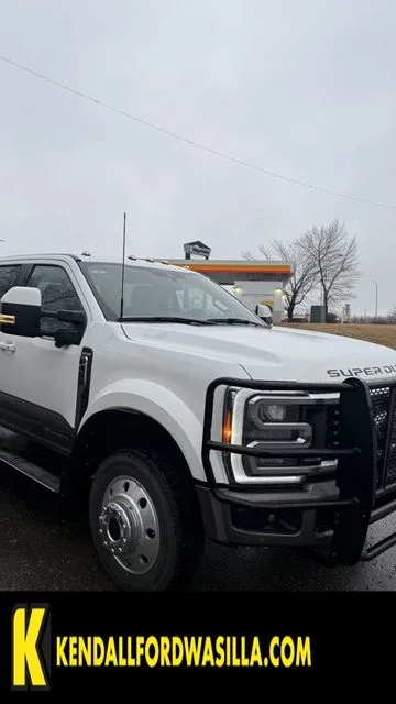 2023 Ford F-450's photo