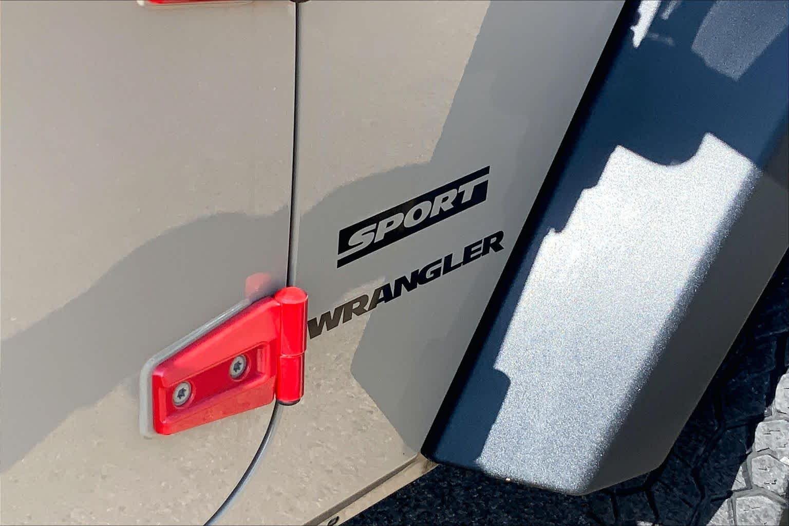 Certified Used 2017 Gobi Clearcoat Jeep Sport image 10