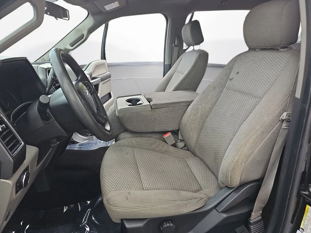 Used 2018 Black Ford XLT image 13
