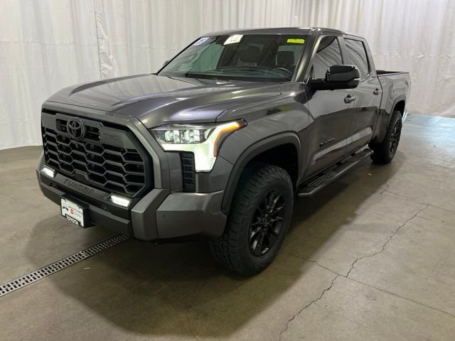 Used 2025 Gray Toyota Limited image 8