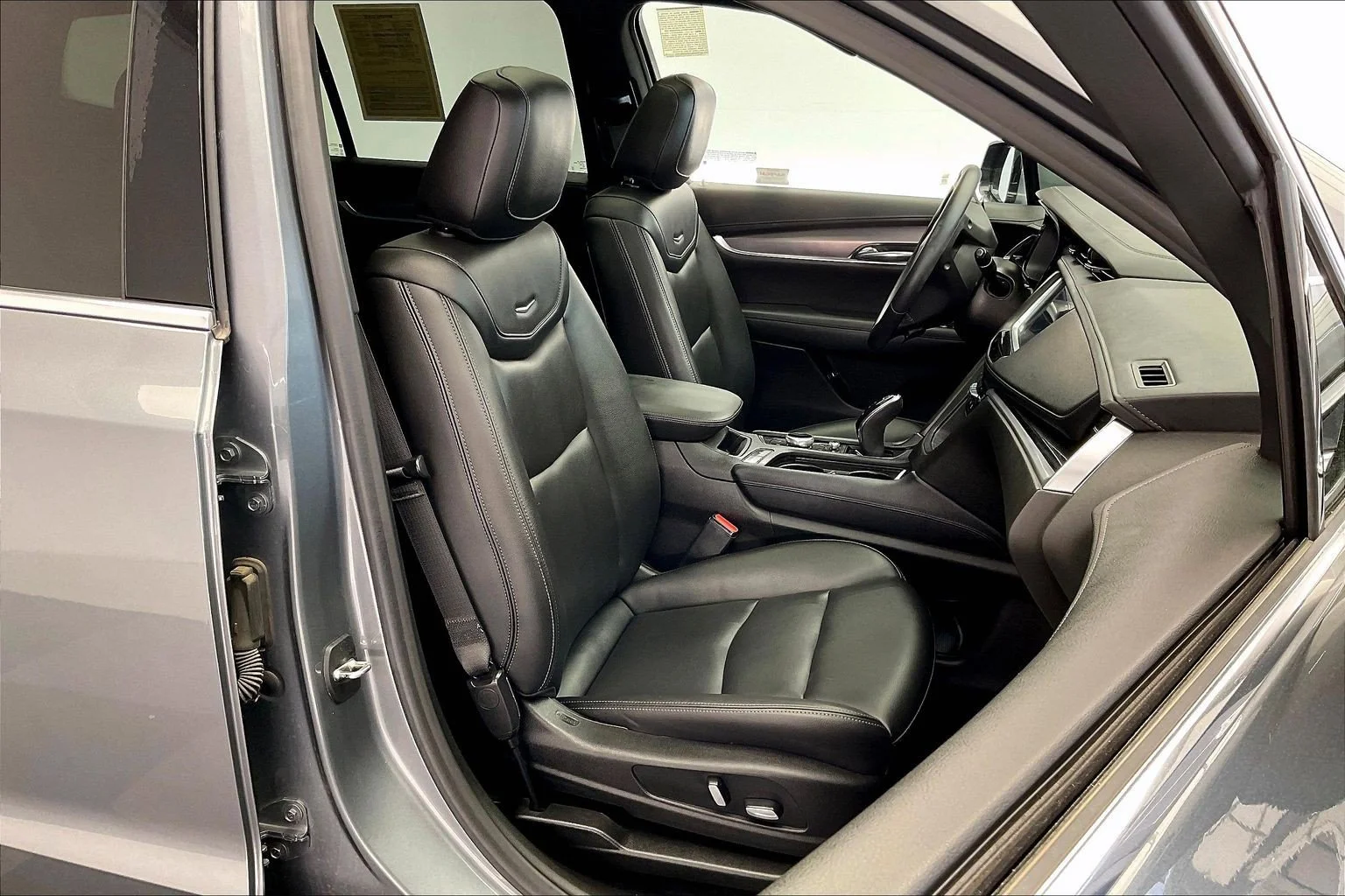 Used 2021 Satin Steel Metallic Cadillac Luxury image 6