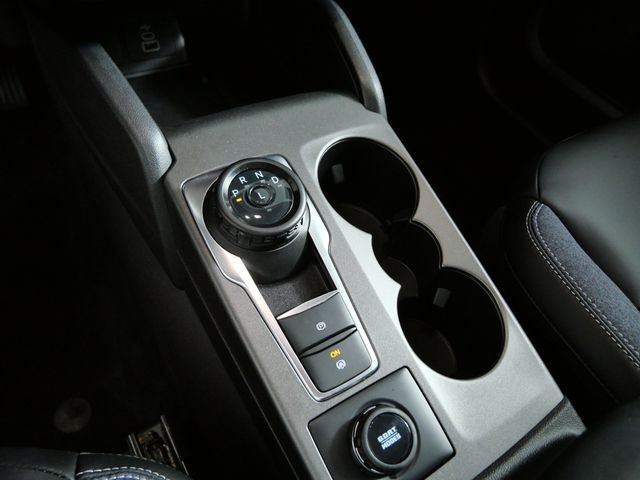 Used 2025 Gray Ford Outer Banks image 19