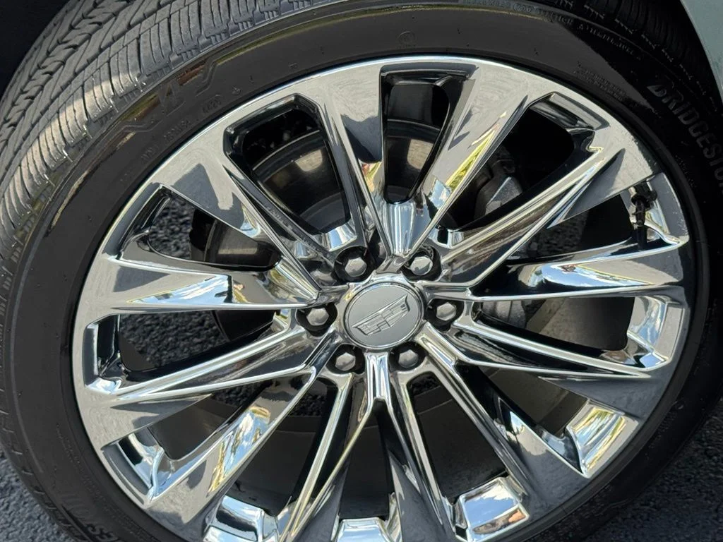 Used 2026  Cadillac Luxury image 13