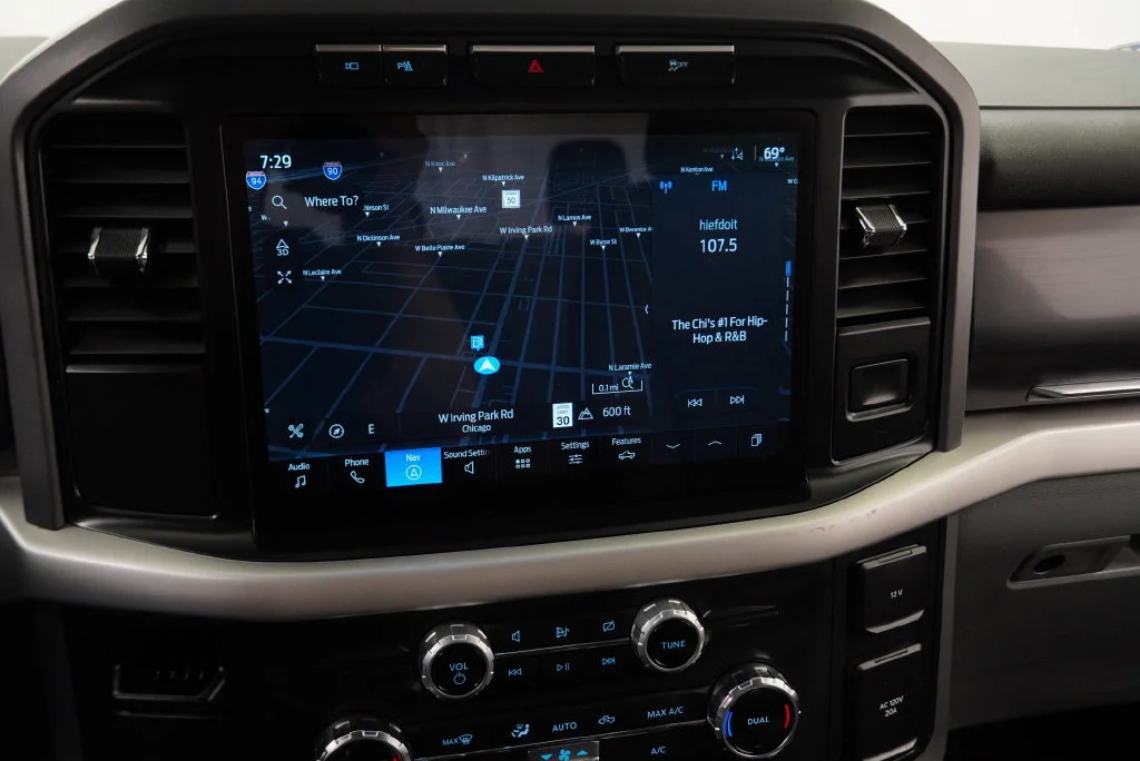Used 2022 White Ford XLT image 27
