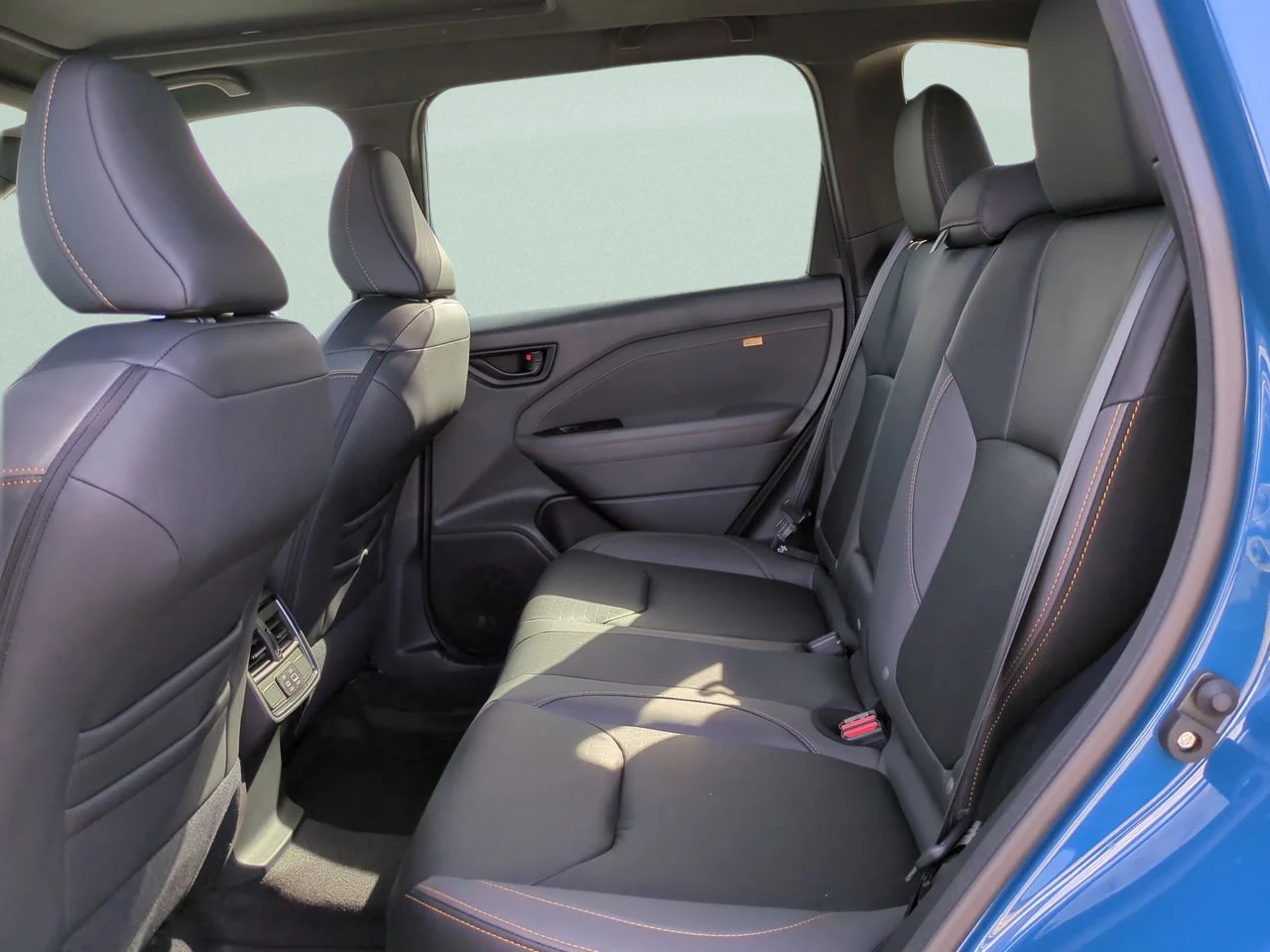 Used 2026 Geyser Blue Subaru Wilderness image 11
