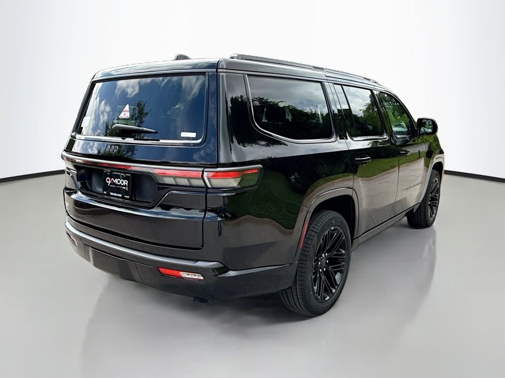 New 2026 High Gloss Black Exterior Paint Jeep Limited Reserve image 4