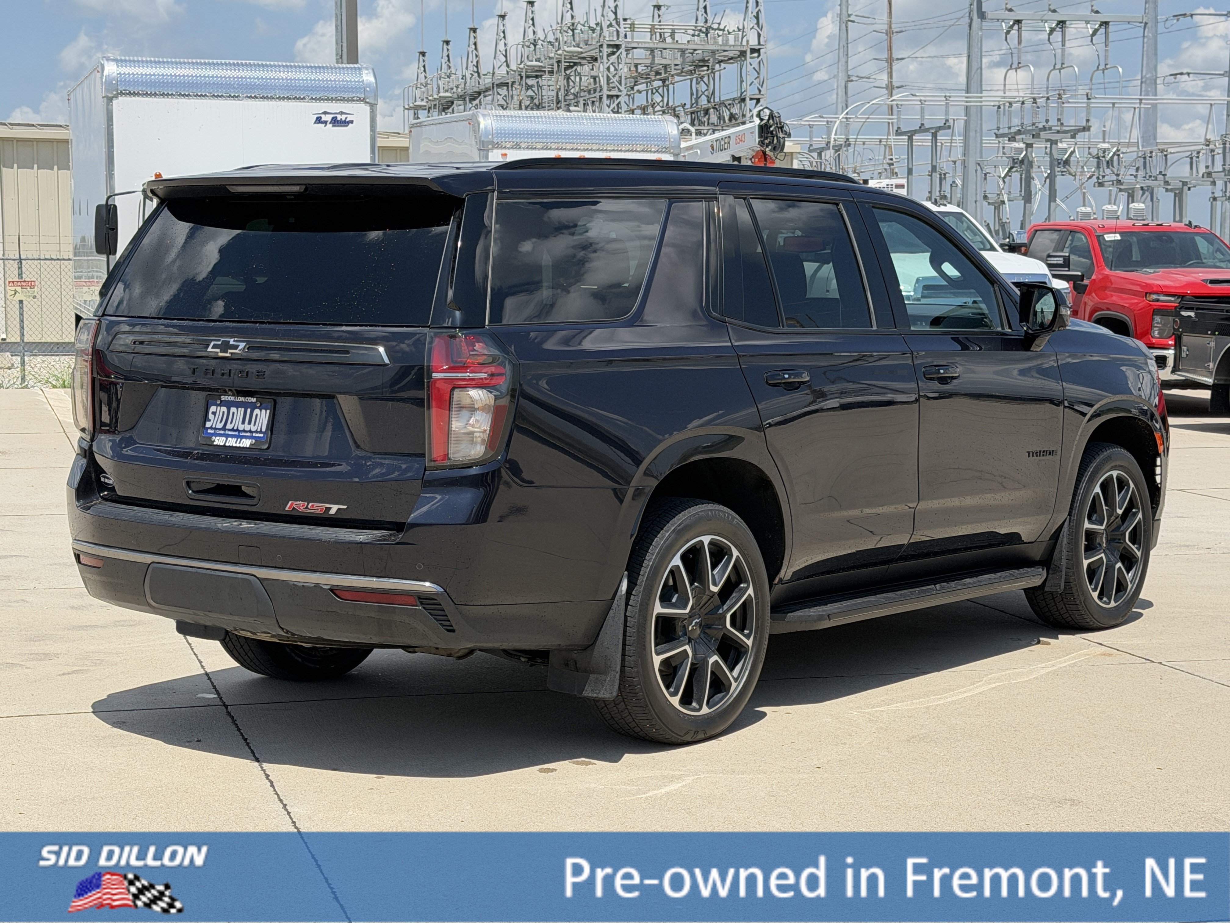 Used 2022 Midnight Blue Metallic Chevrolet RST image 4