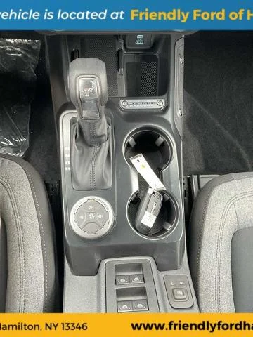 2025 Ford Bronco 4-Door Base - Photo 28