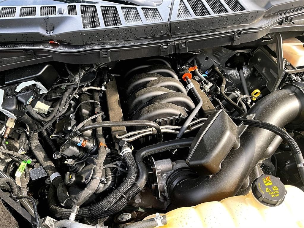 Used 2023 Gray Ford XLT image 33