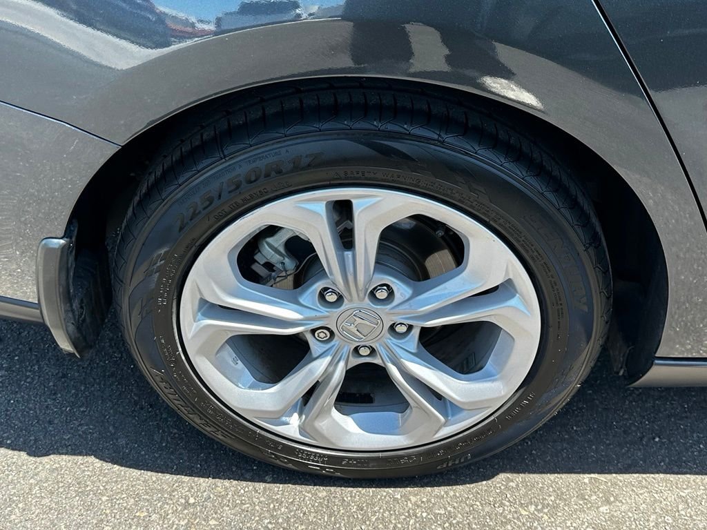 Used 2024  Honda LX image 12