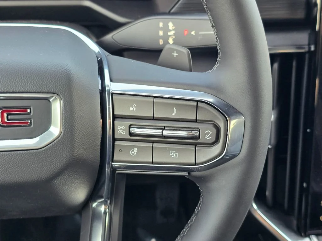 New 2026 Summit White GMC Elevation image 21