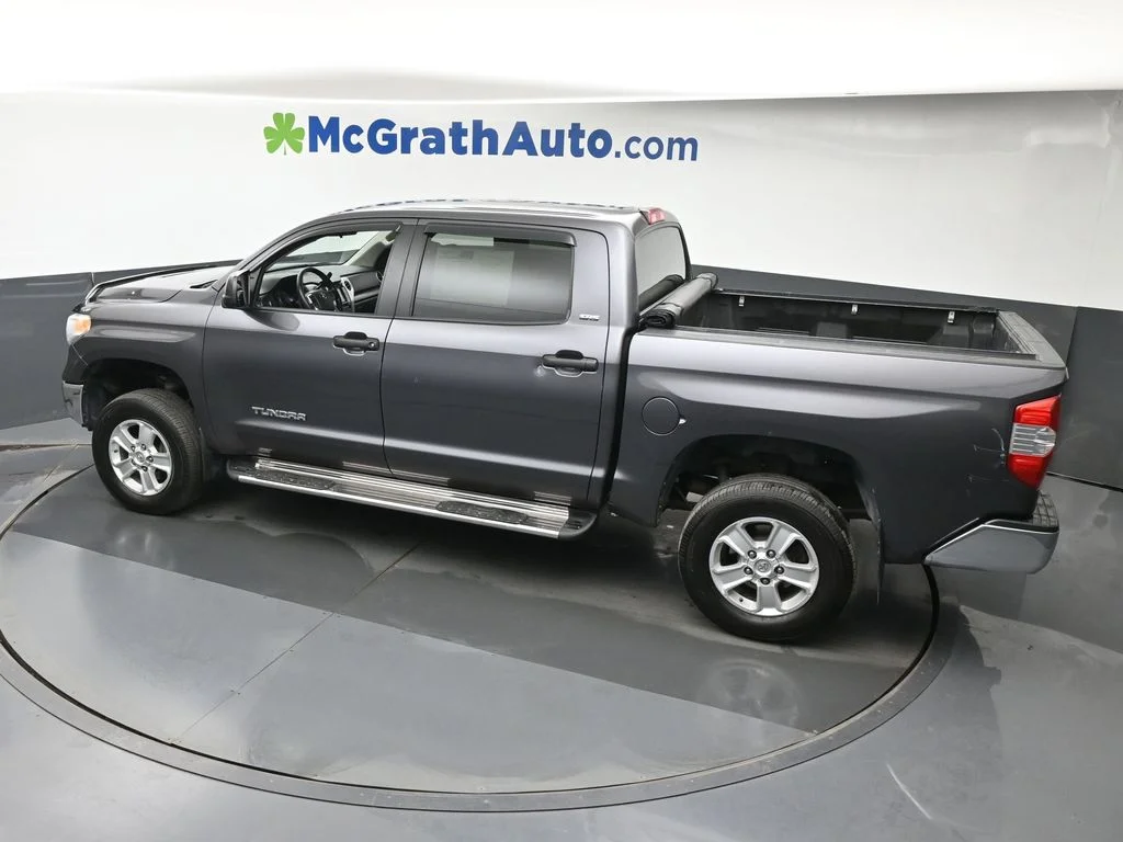 Used 2017 Gray Toyota SR5 image 24
