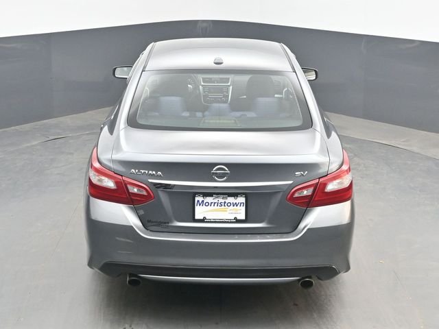Used 2018 Gray Nissan 2.5 SV image 35