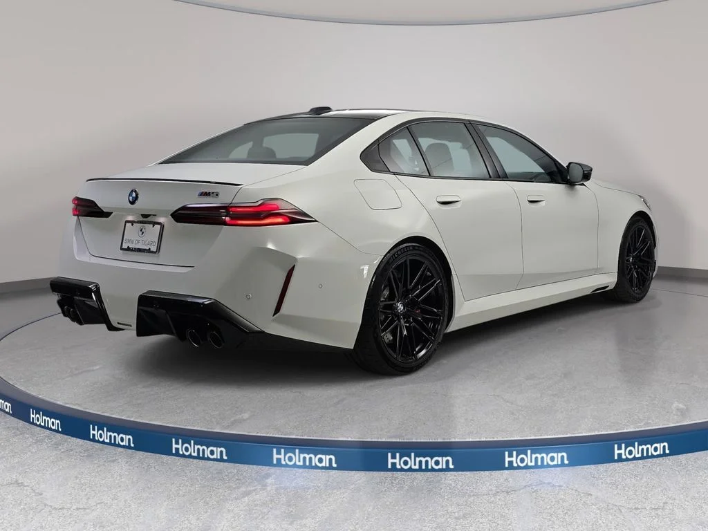 Used 2026 Alpine White BMW  image 6