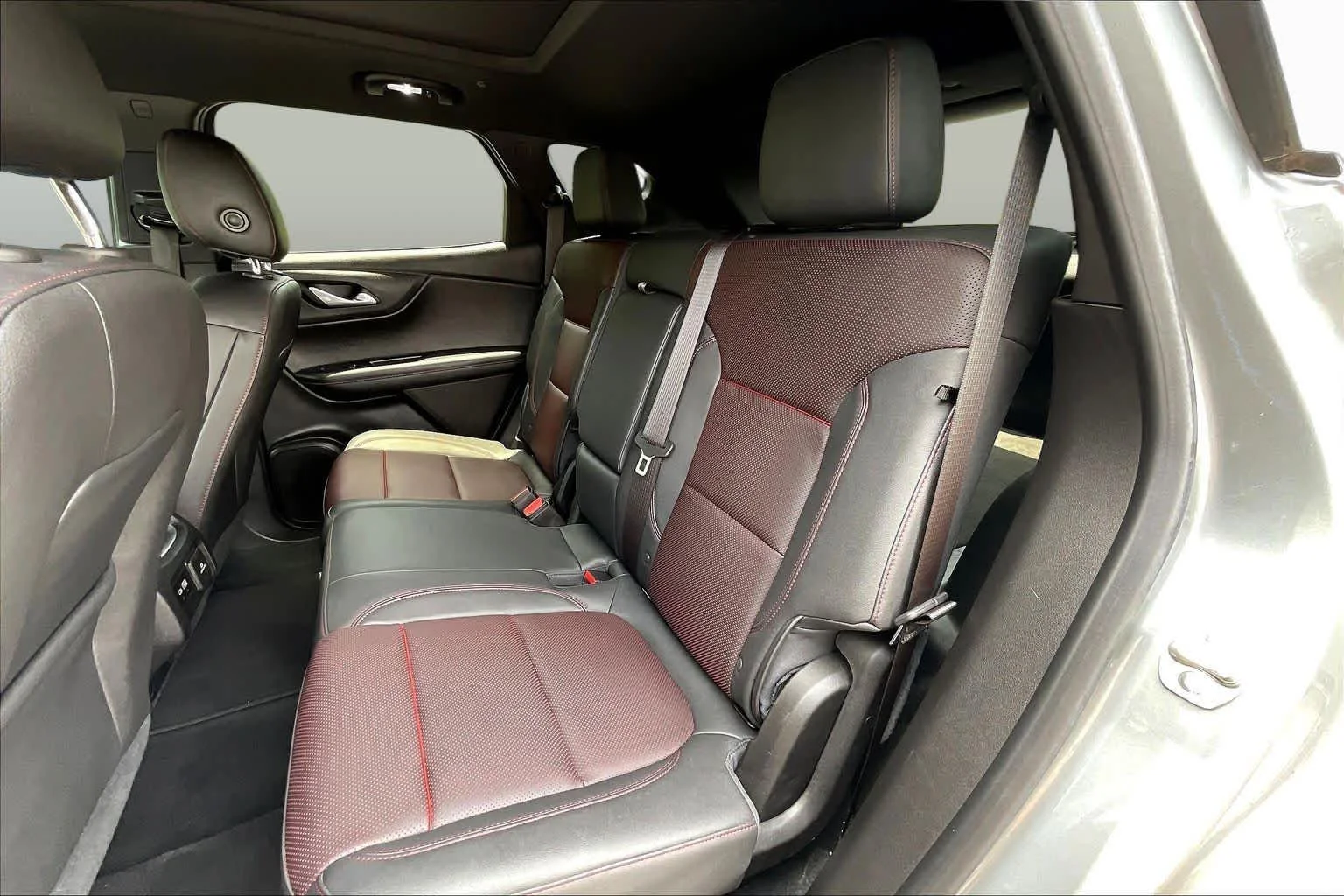 Used 2023 Sterling Gray Metallic Chevrolet RS image 39