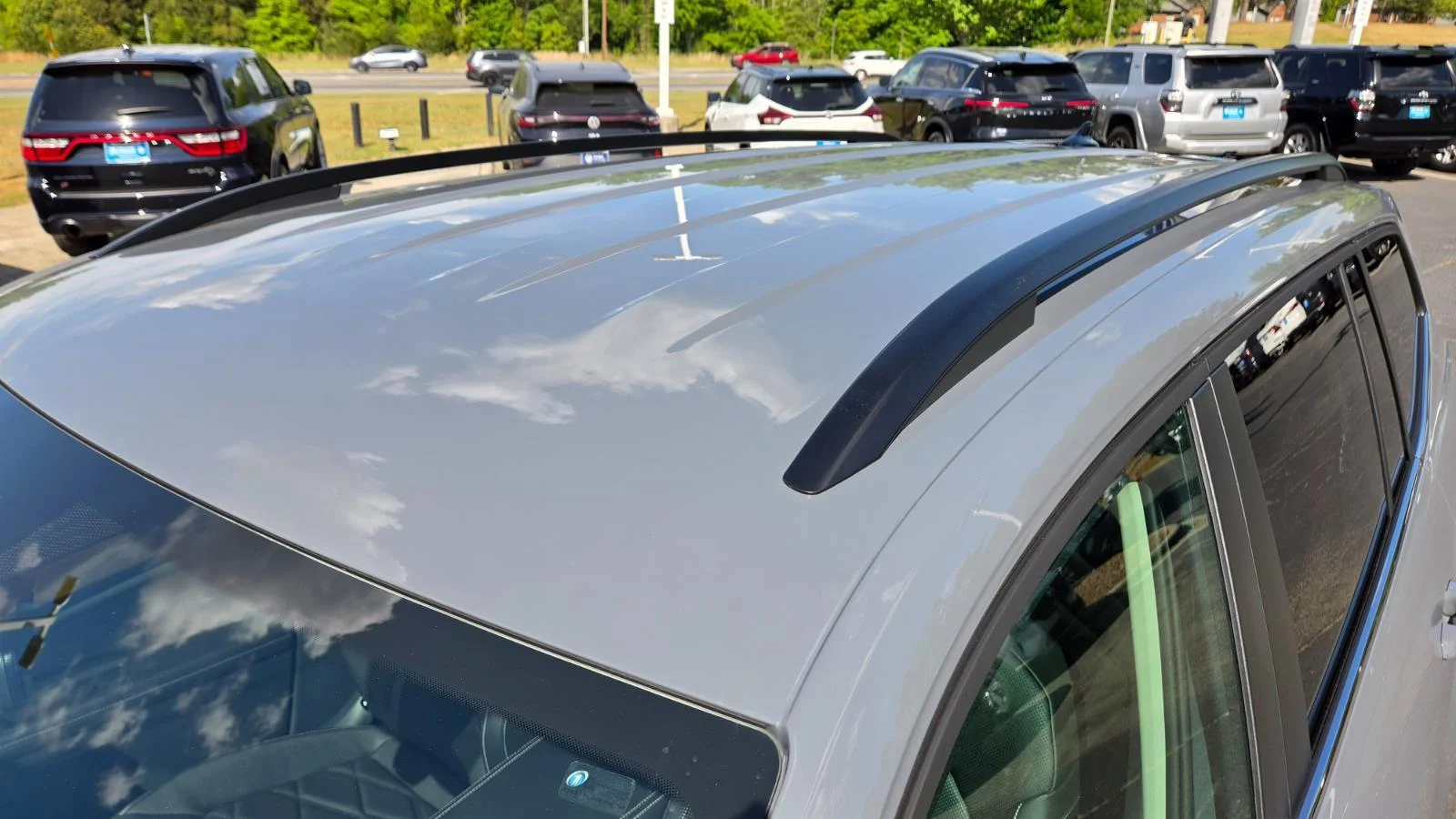 New 2026 Pure Gray Volkswagen 2.0T SE w/Technology image 11