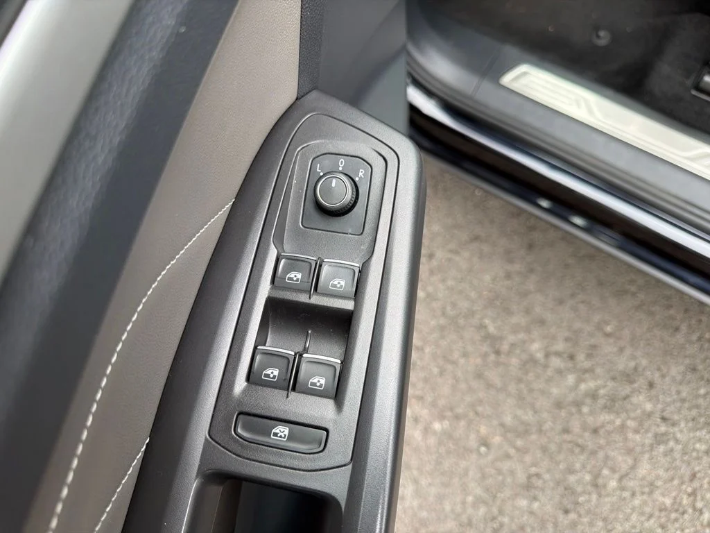 2022 Volkswagen Atlas Cross Sport SE w/Tech - Photo 14