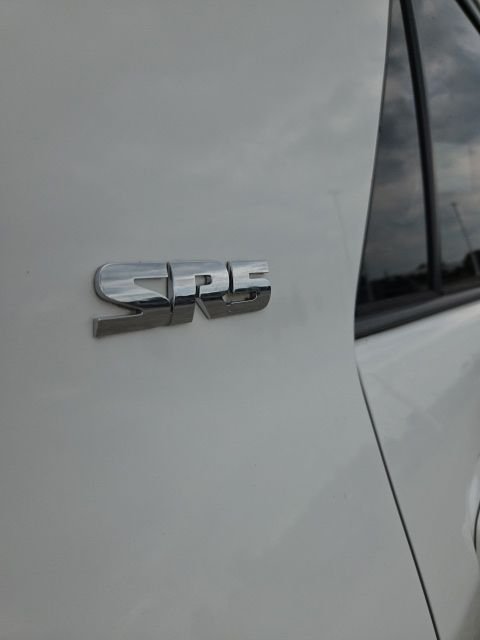 Used 2020 White Toyota SR5 Premium image 18