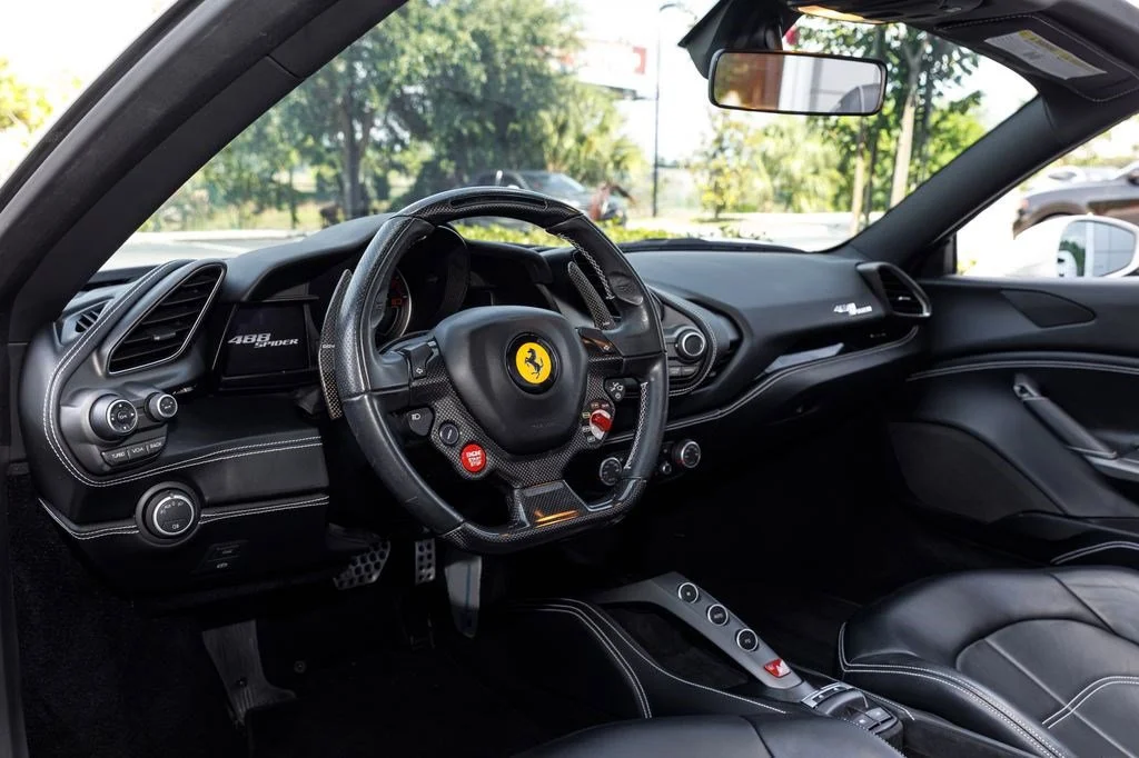 Used 2019 Bianco Avus Ferrari  image 26