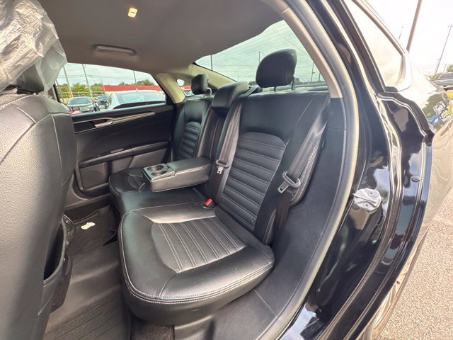 Used 2019 Agate Black Ford SE image 16