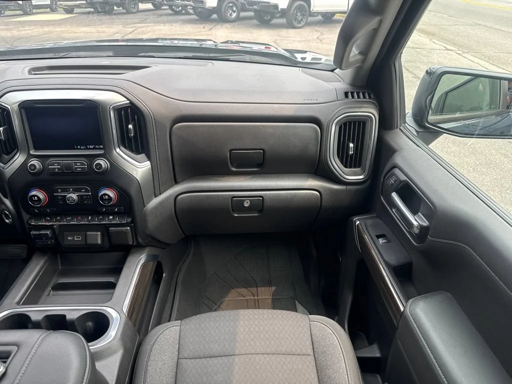 Used 2020 Northsky Blue Metallic Chevrolet RST image 24