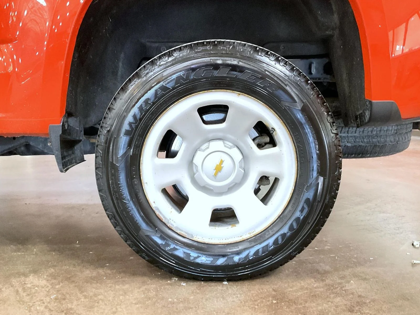 Used 2021 Orange Chevrolet Work Truck image 22