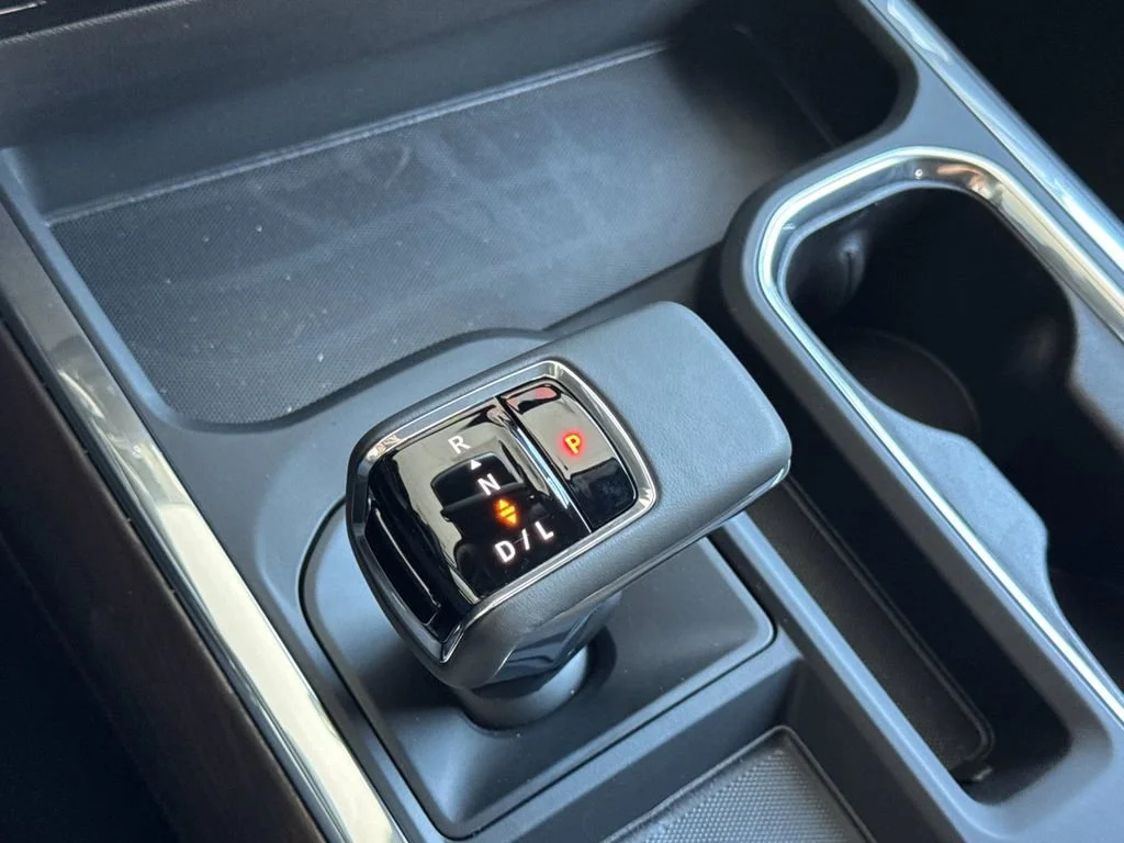 2026 GMC Sierra 1500 SLT - Photo 20