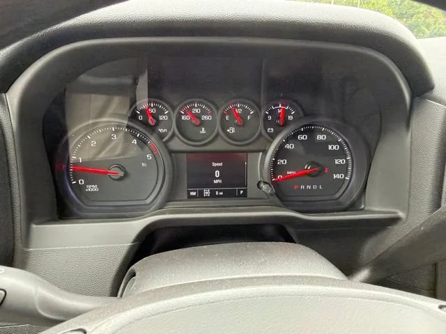 New 2026 Summit White GMC Pro image 30