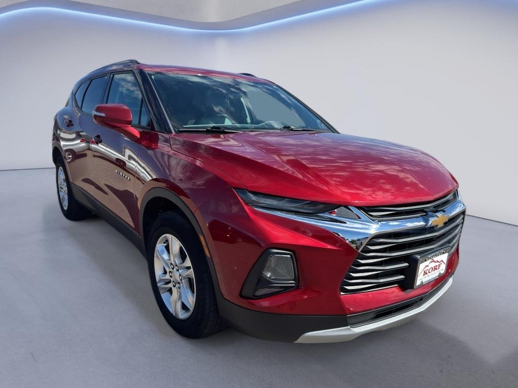 Used 2019 Cajun Red Tintcoat Chevrolet Base w/3LT image 4