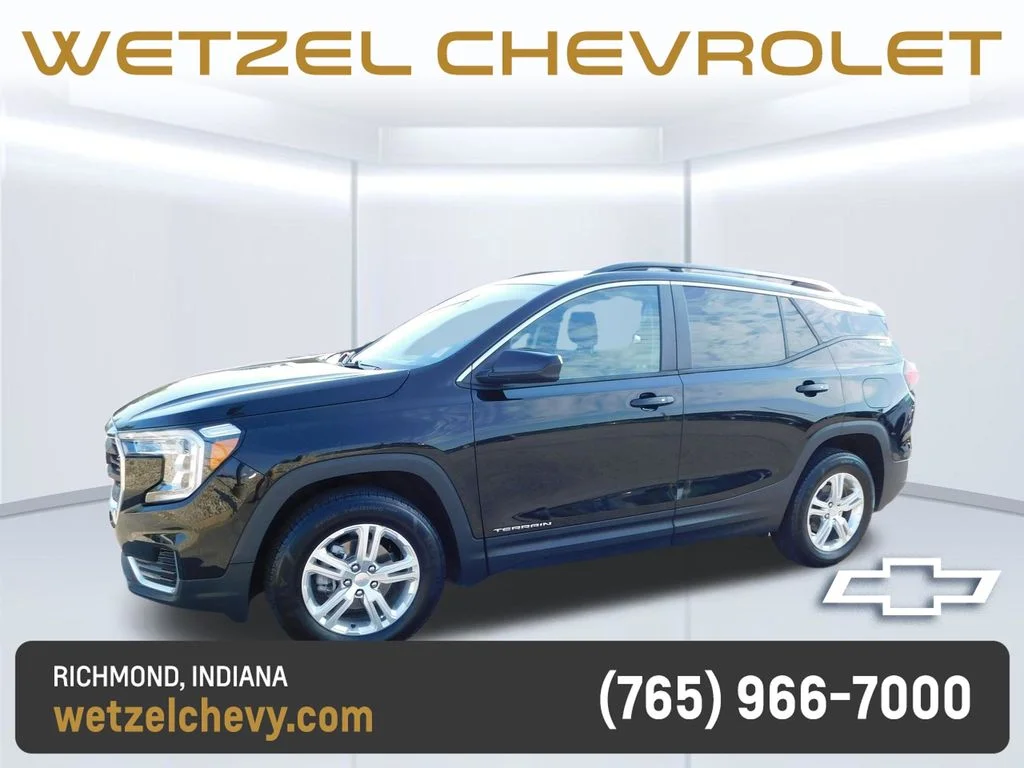 Used 2022 Black GMC SLE image 7