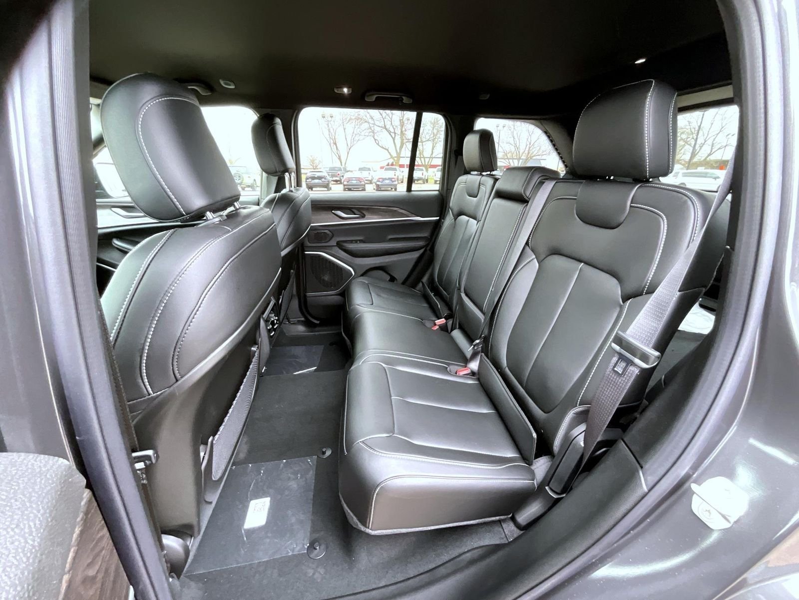 New 2026 Baltic Gray Metallic Clearcoat Jeep Limited image 11