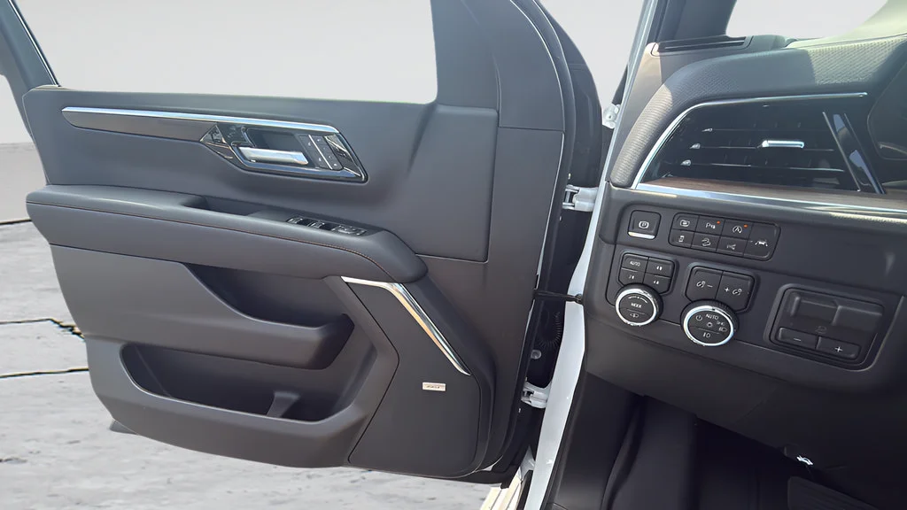 2026 Chevrolet Suburban High Country - Photo 26