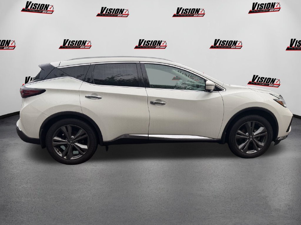 Used 2019 White Nissan Platinum image 4